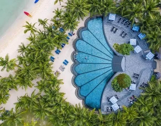 JW Marriott Phu Quoc Emerald Bay Resort & Spa 5*