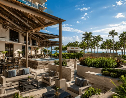 The St. Regis Bal Harbour Resort (Bal Harbour)
